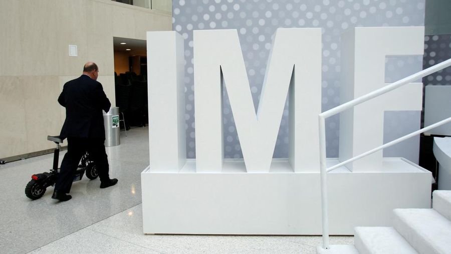 logo-dana-moneter-internasional-imf-reutersyuri-gripasfile-photo-1753790541445_169