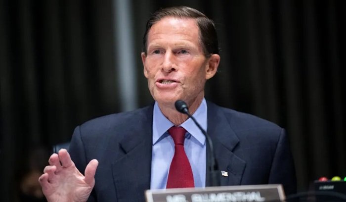 richard-blumenthal-capitol-hill