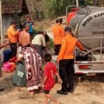 banyak-seribu-orang-mengalami-krisis-air-bersih-di-jonggol-jogor-jawa-barat-jabar-1785045511783_169
