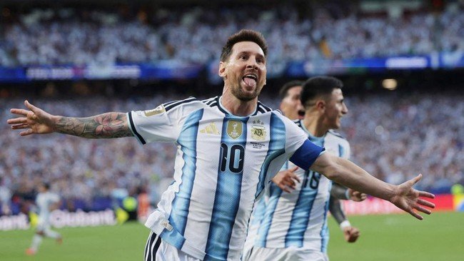 lionel-messi-merayakan-gol-pertama-argentina-dalam-pertandingan-grup-j-piala-dunia-fifa-2026-antara-argentina-dan-aljazair-di--1781668945950_169