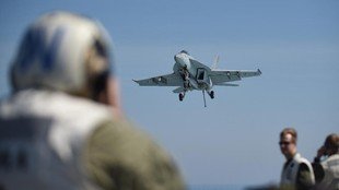 jet-tempur-amerika-f-18-1_169